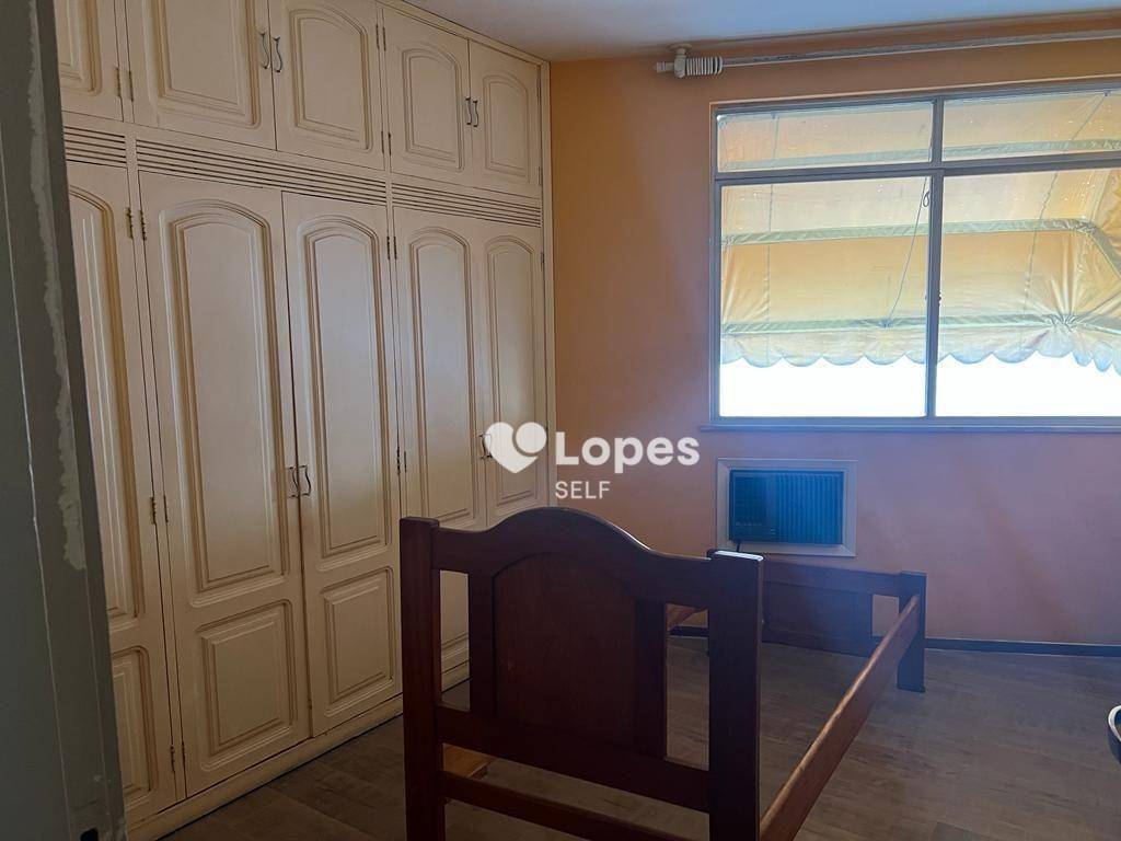 Apartamento à venda com 2 quartos, 84m² - Foto 2