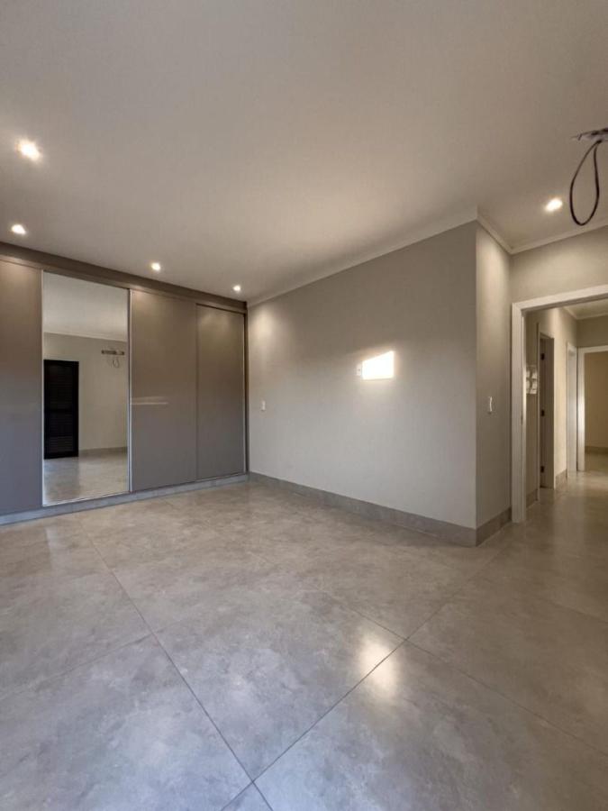 Casa à venda com 3 quartos, 149m² - Foto 17