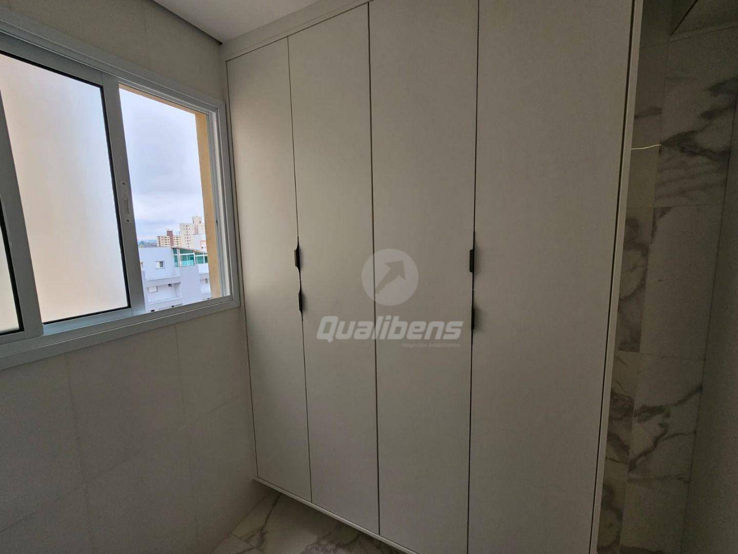 Apartamento à venda com 2 quartos, 74m² - Foto 19