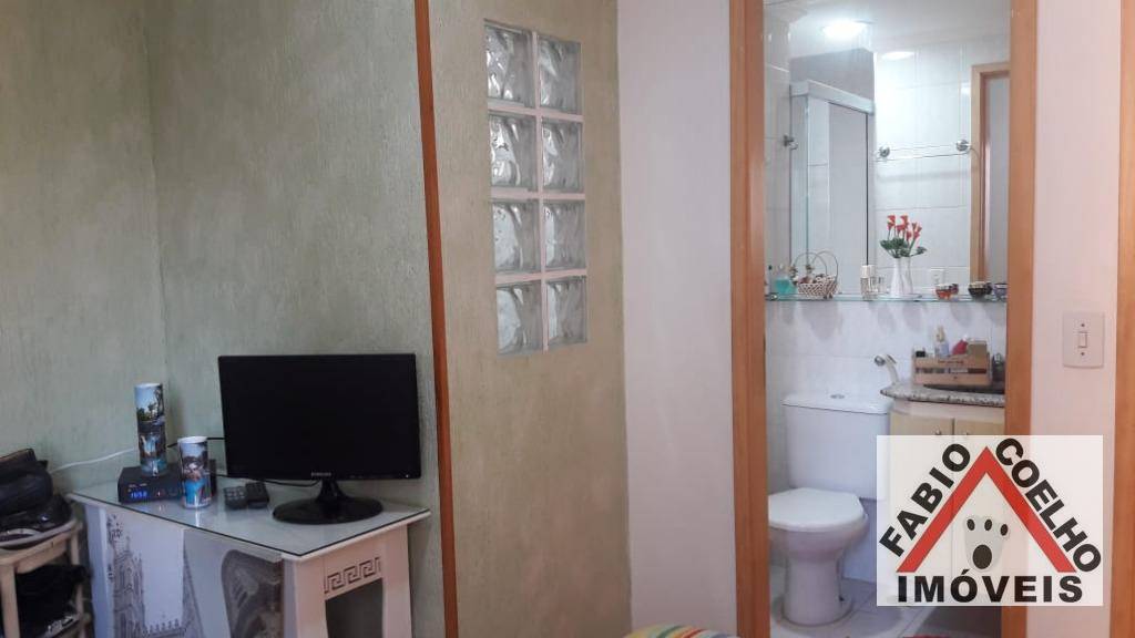 Apartamento à venda com 3 quartos, 75m² - Foto 14