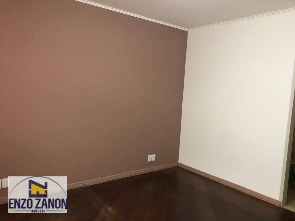 Casa para alugar com 3 quartos, 242m² - Foto 22