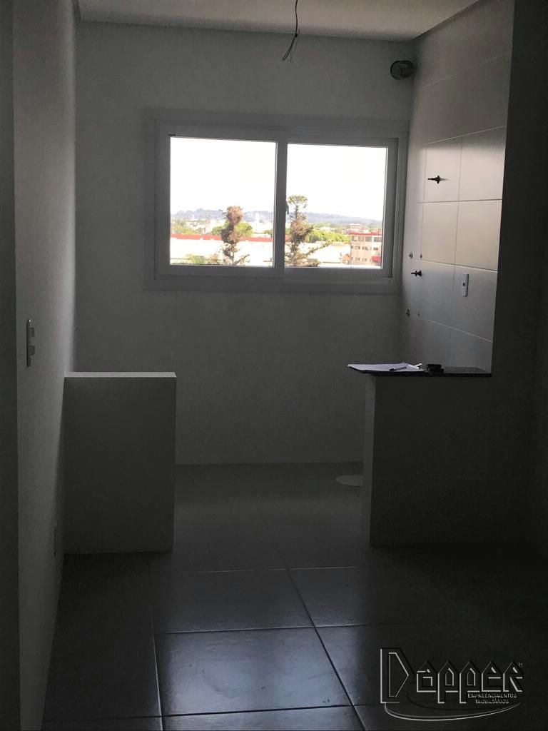 Apartamento à venda com 3 quartos, 105m² - Foto 7