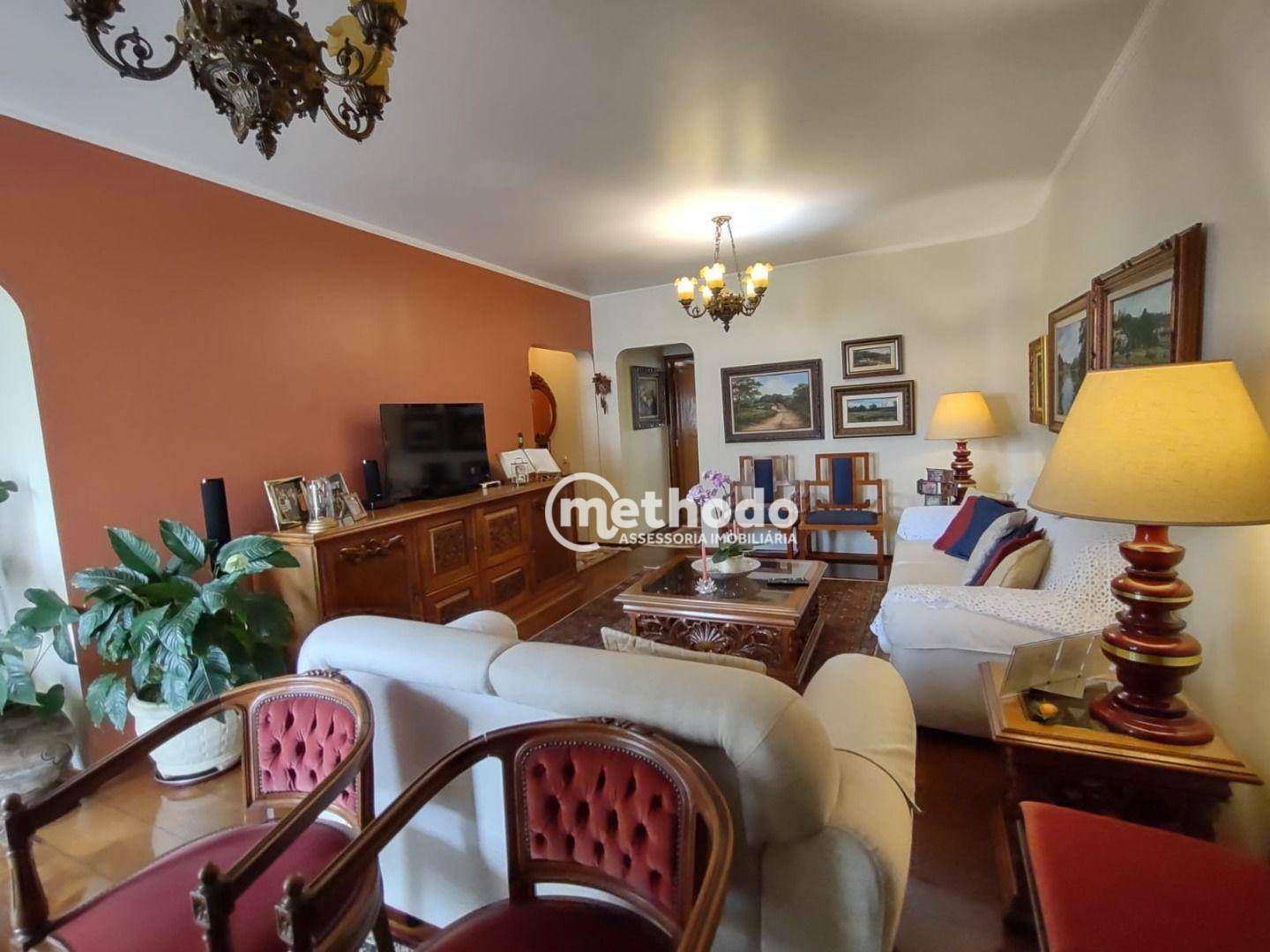 Apartamento à venda com 3 quartos, 212m² - Foto 4