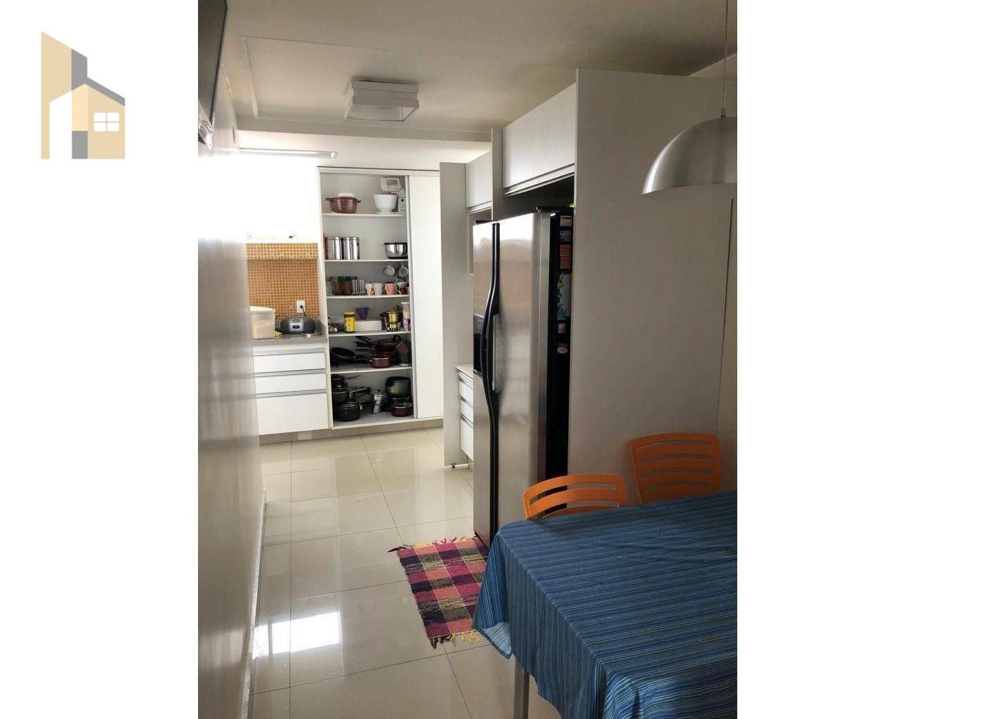 Apartamento à venda com 4 quartos, 270m² - Foto 8