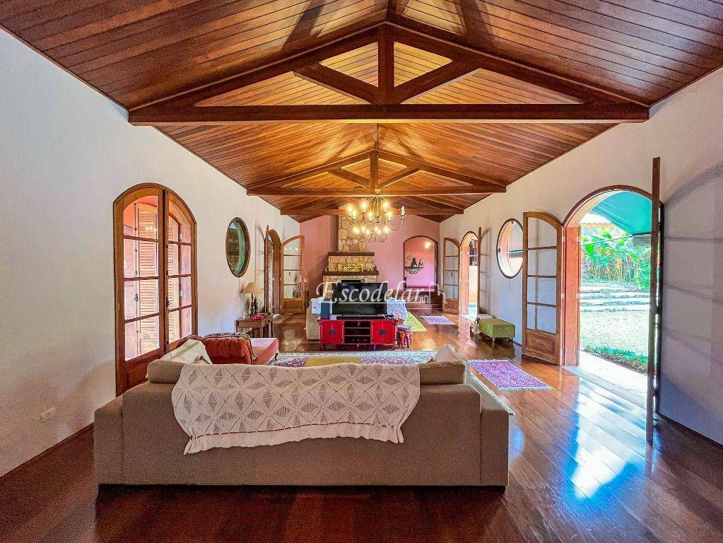 Casa de Condomínio à venda com 3 quartos, 654m² - Foto 32