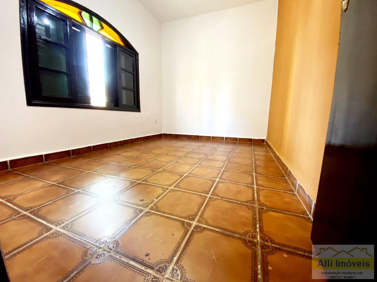 Casa à venda com 2 quartos, 61m² - Foto 8