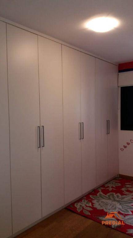 Apartamento à venda com 4 quartos, 153m² - Foto 12