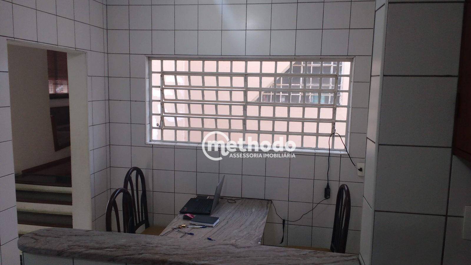 Casa à venda e aluguel com 4 quartos, 288m² - Foto 9