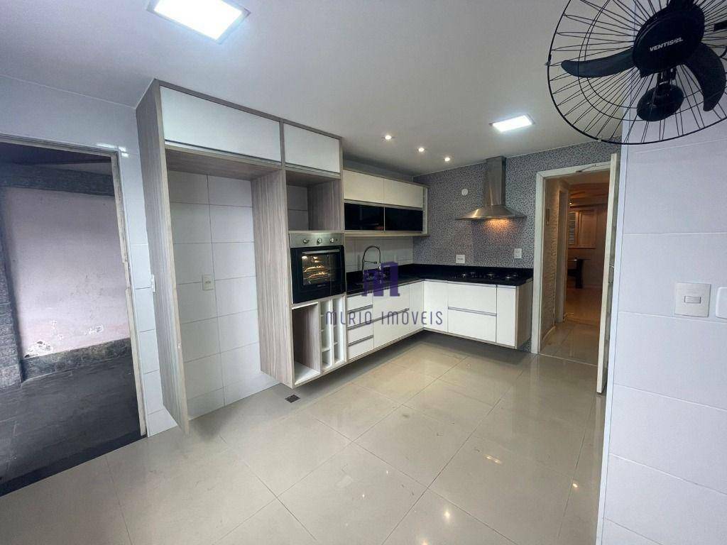 Casa de Condomínio à venda com 2 quartos, 102m² - Foto 2