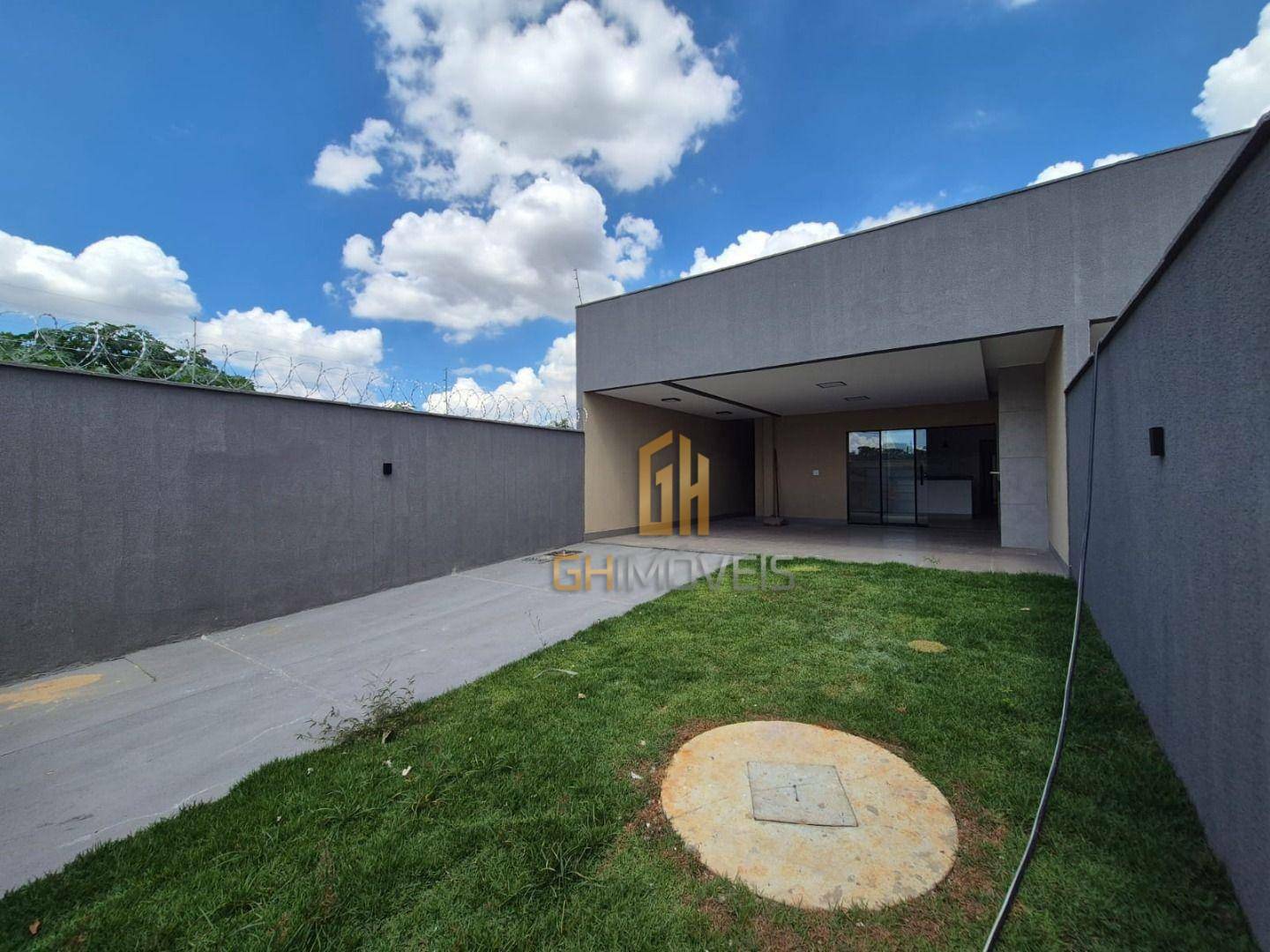 Casa à venda com 3 quartos, 132m² - Foto 2