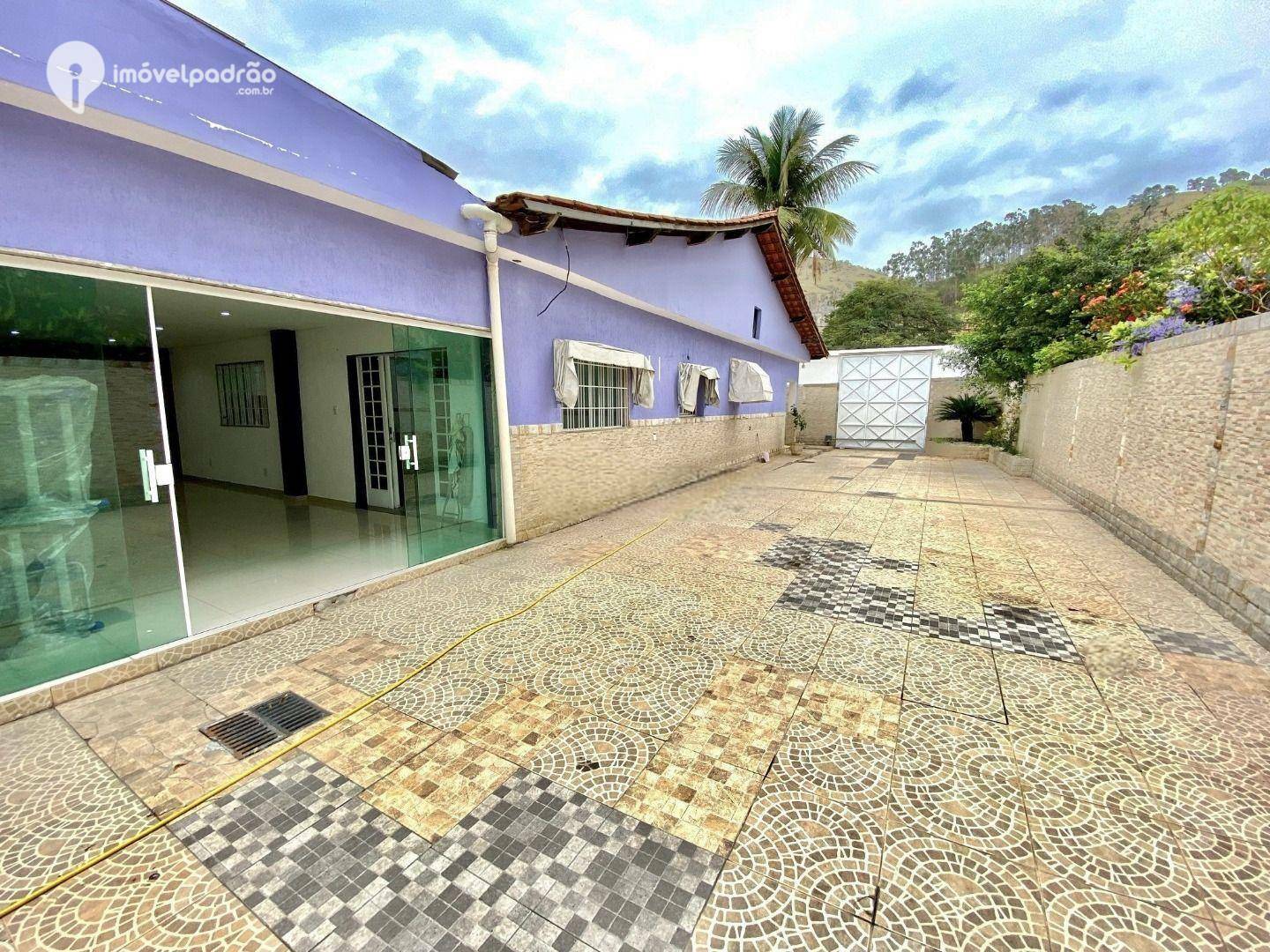 Casa à venda com 4 quartos, 140m² - Foto 4