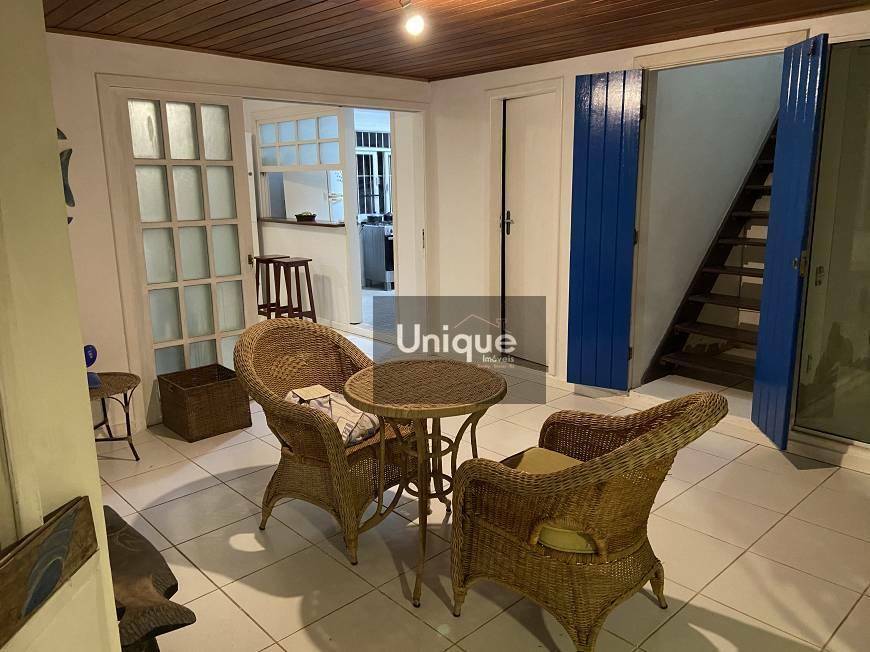 Casa à venda com 4 quartos, 300m² - Foto 19