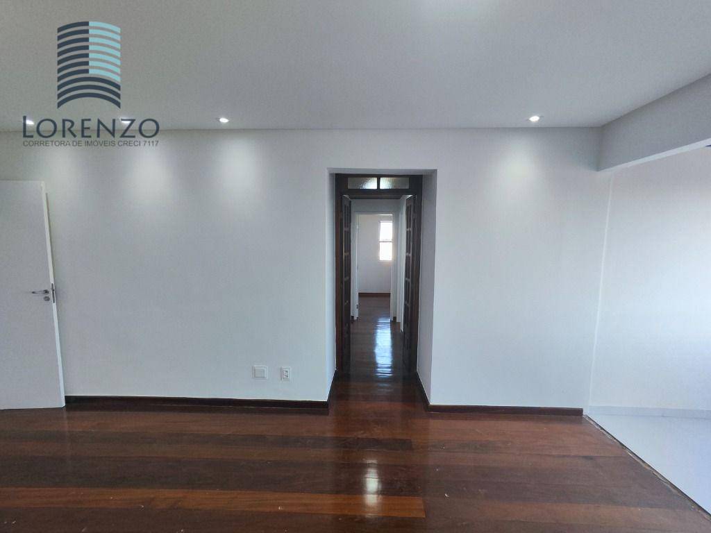 Apartamento à venda com 3 quartos, 110m² - Foto 7