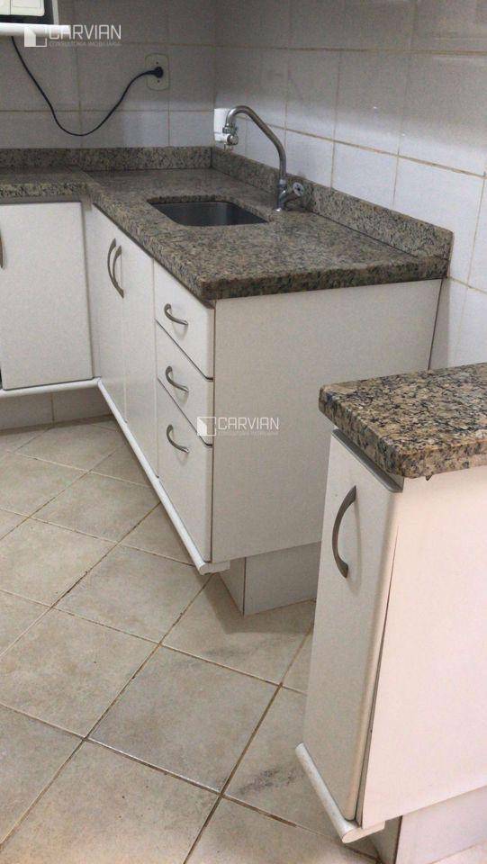 Apartamento à venda com 2 quartos, 62m² - Foto 12