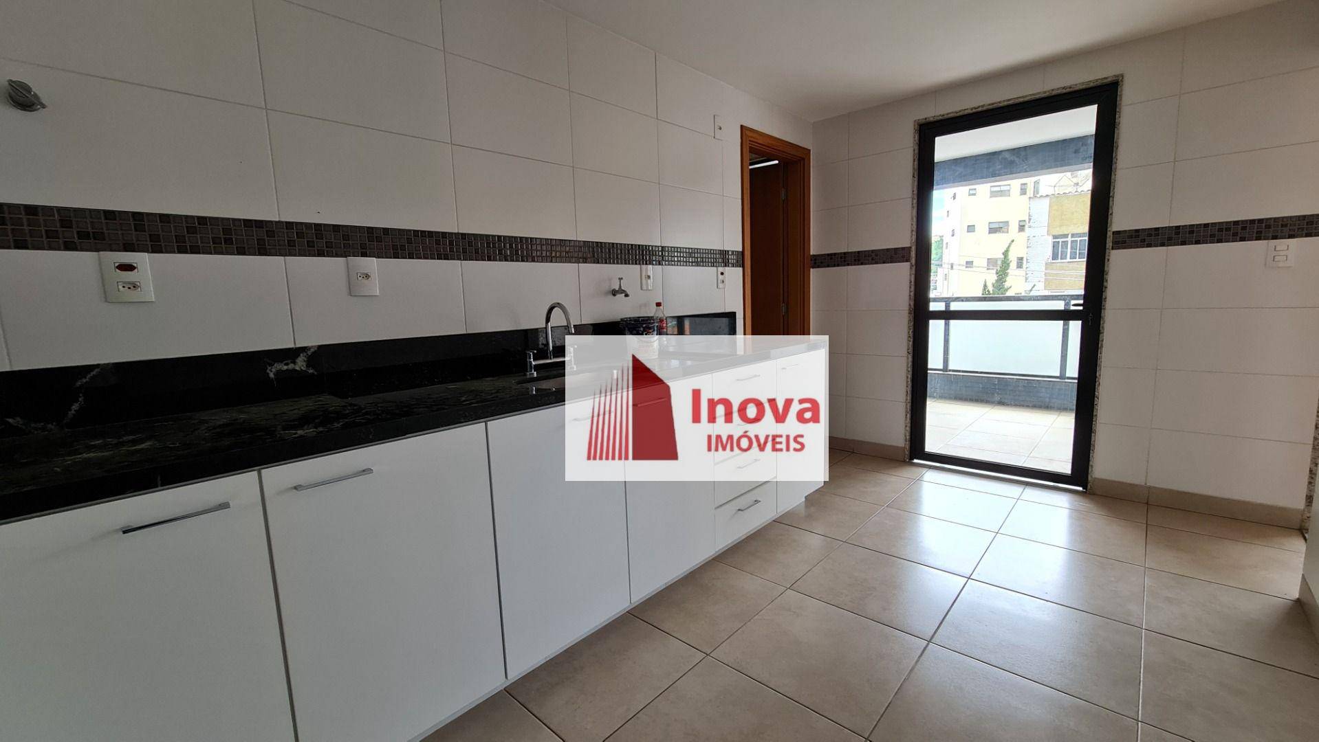 Apartamento para alugar com 3 quartos, 145m² - Foto 12