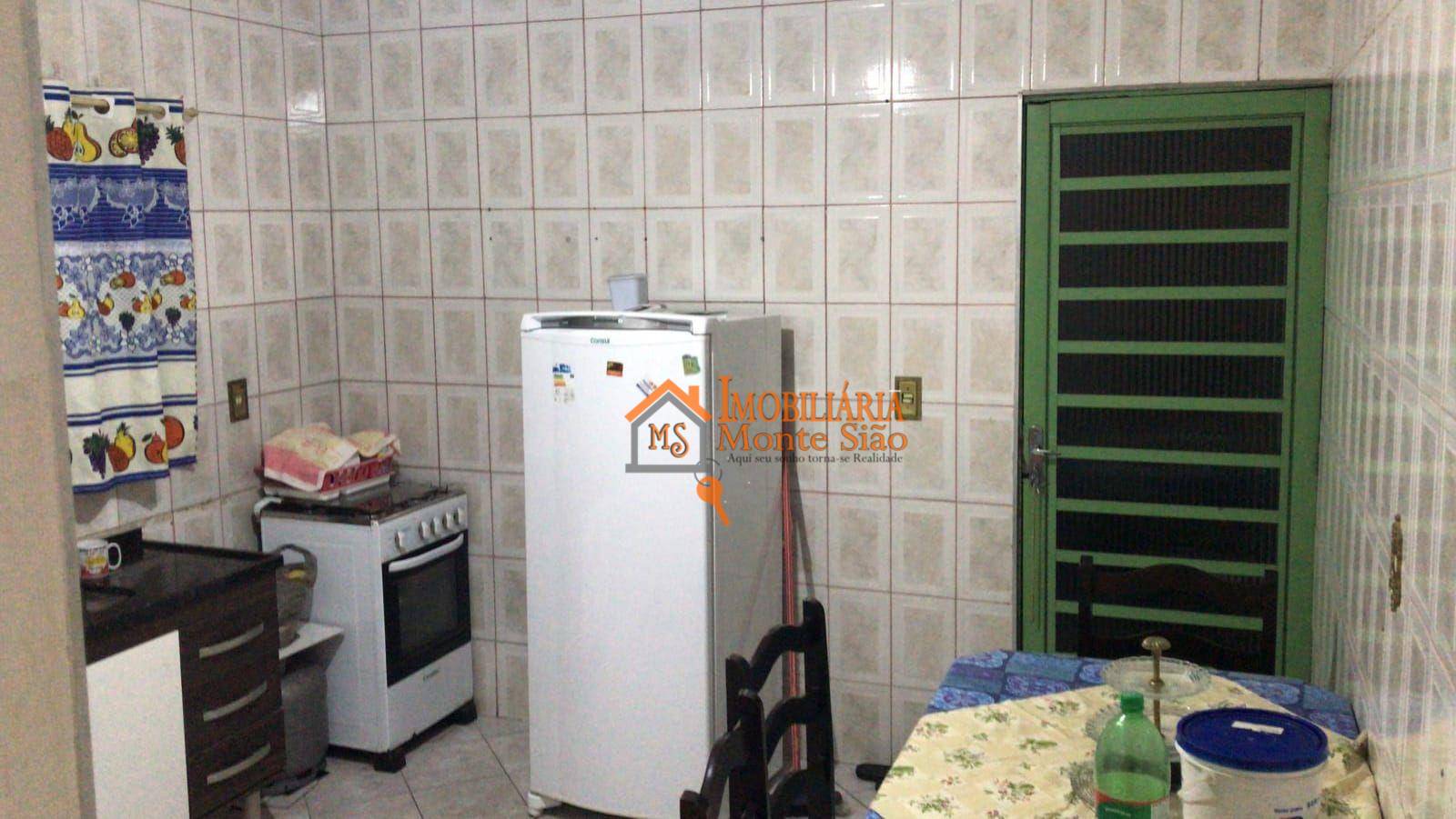 Sobrado à venda com 4 quartos, 180m² - Foto 8