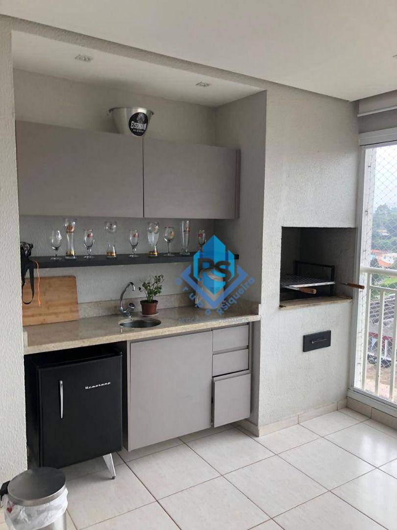 Apartamento à venda com 3 quartos, 155m² - Foto 1