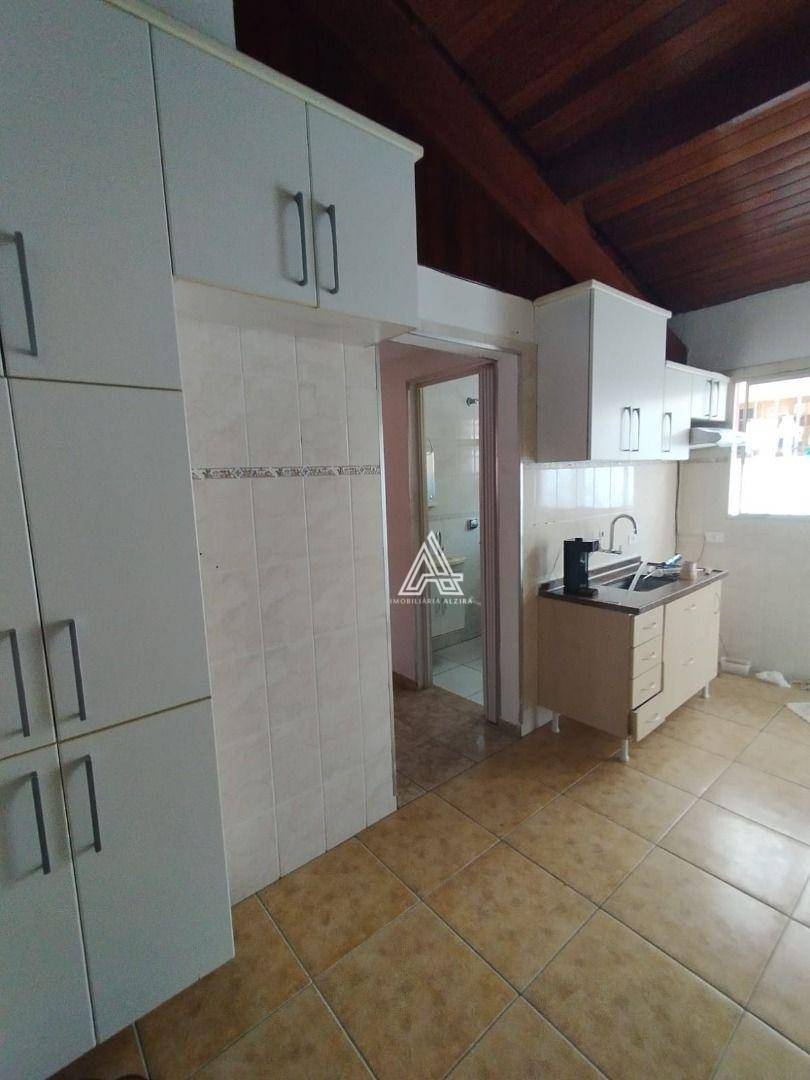 Casa para alugar com 1 quarto, 70m² - Foto 7