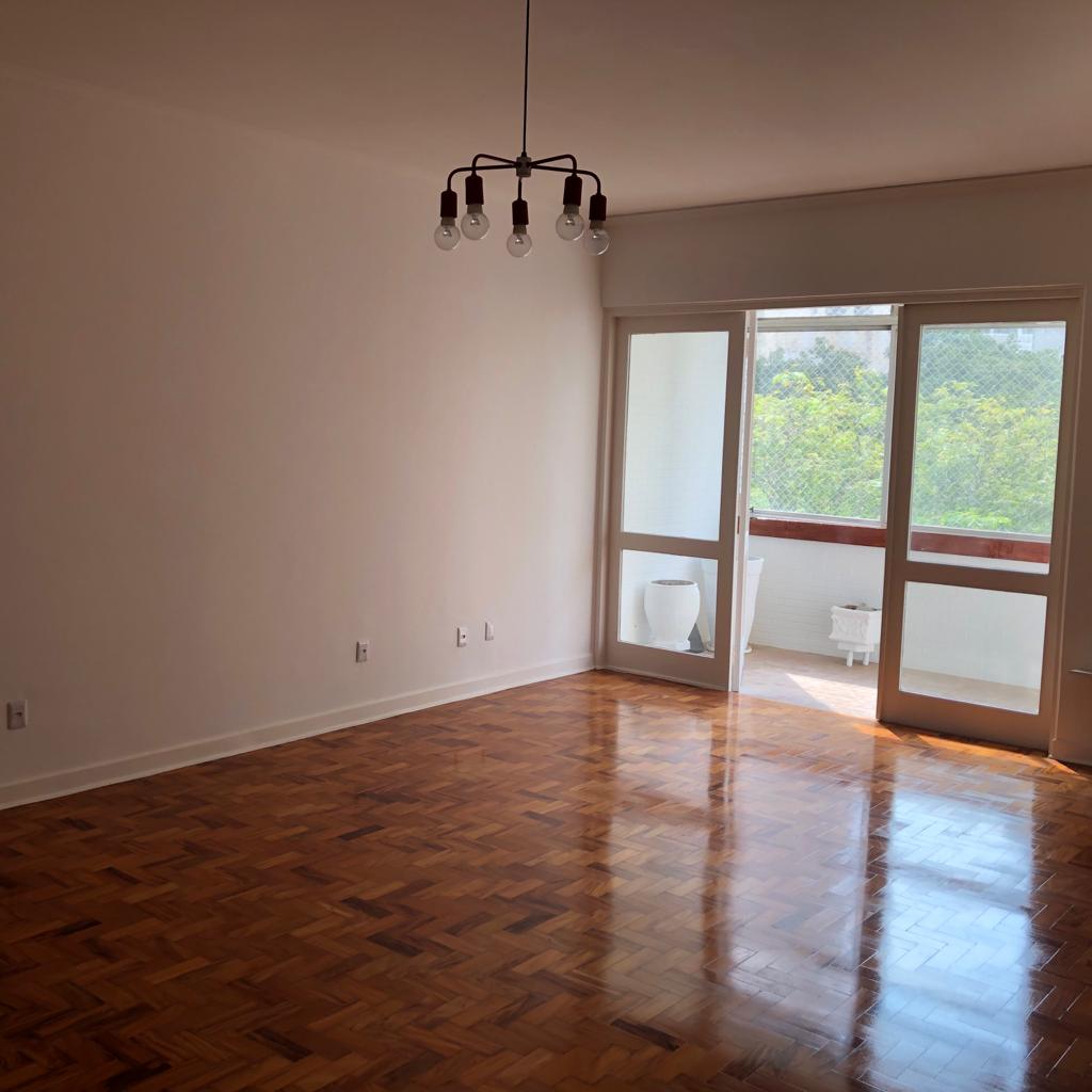 Apartamento à venda com 3 quartos, 180m² - Foto 8