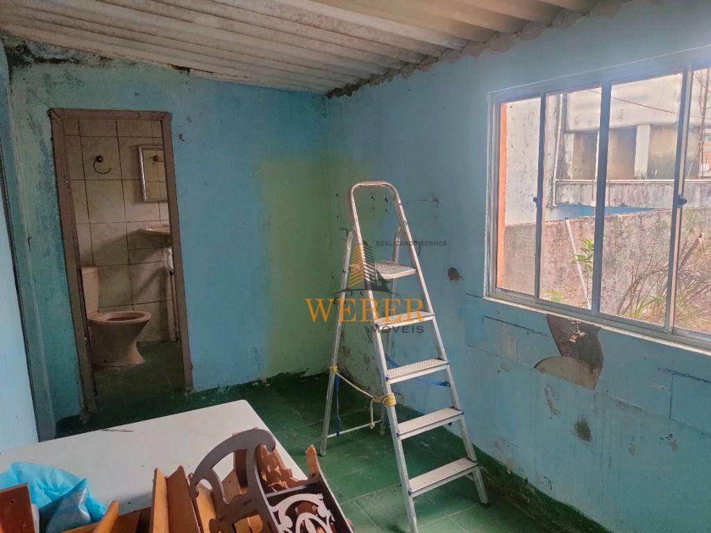 Sobrado à venda com 4 quartos, 120m² - Foto 13