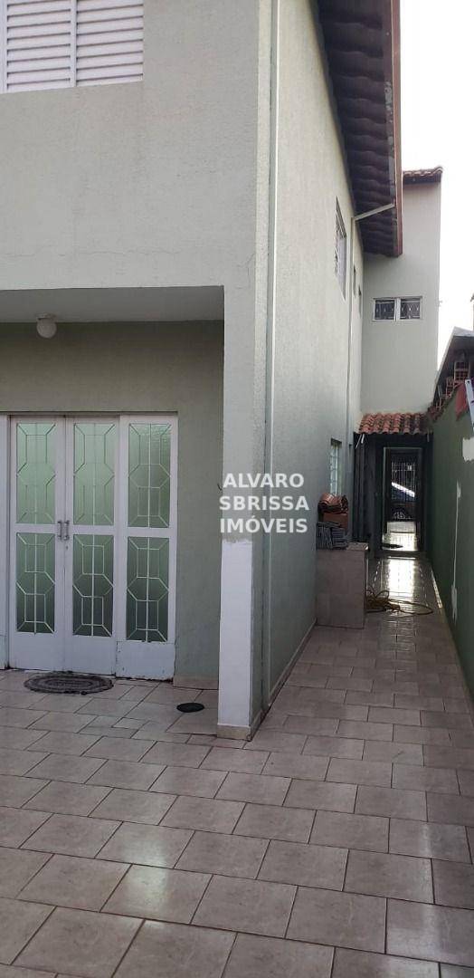 Casa à venda com 2 quartos, 144m² - Foto 18