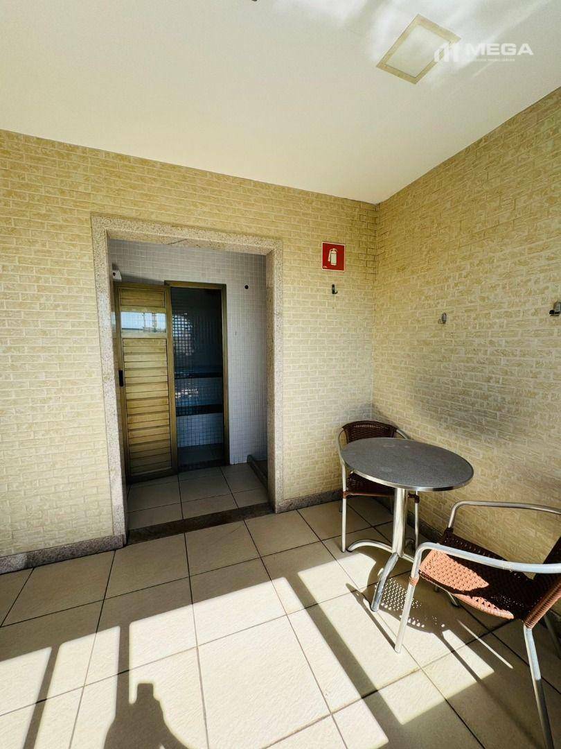 Apartamento à venda com 3 quartos, 134m² - Foto 27