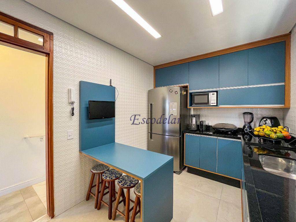 Casa à venda com 3 quartos, 250m² - Foto 4