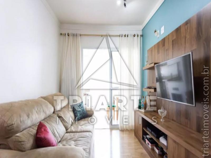 Apartamento à venda com 4 quartos, 105m² - Foto 1