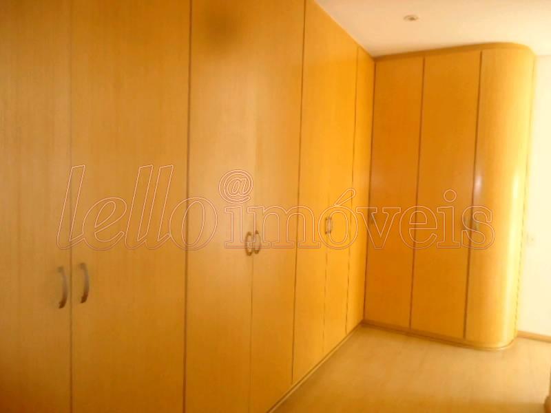 Apartamento para alugar com 3 quartos, 217m² - Foto 10