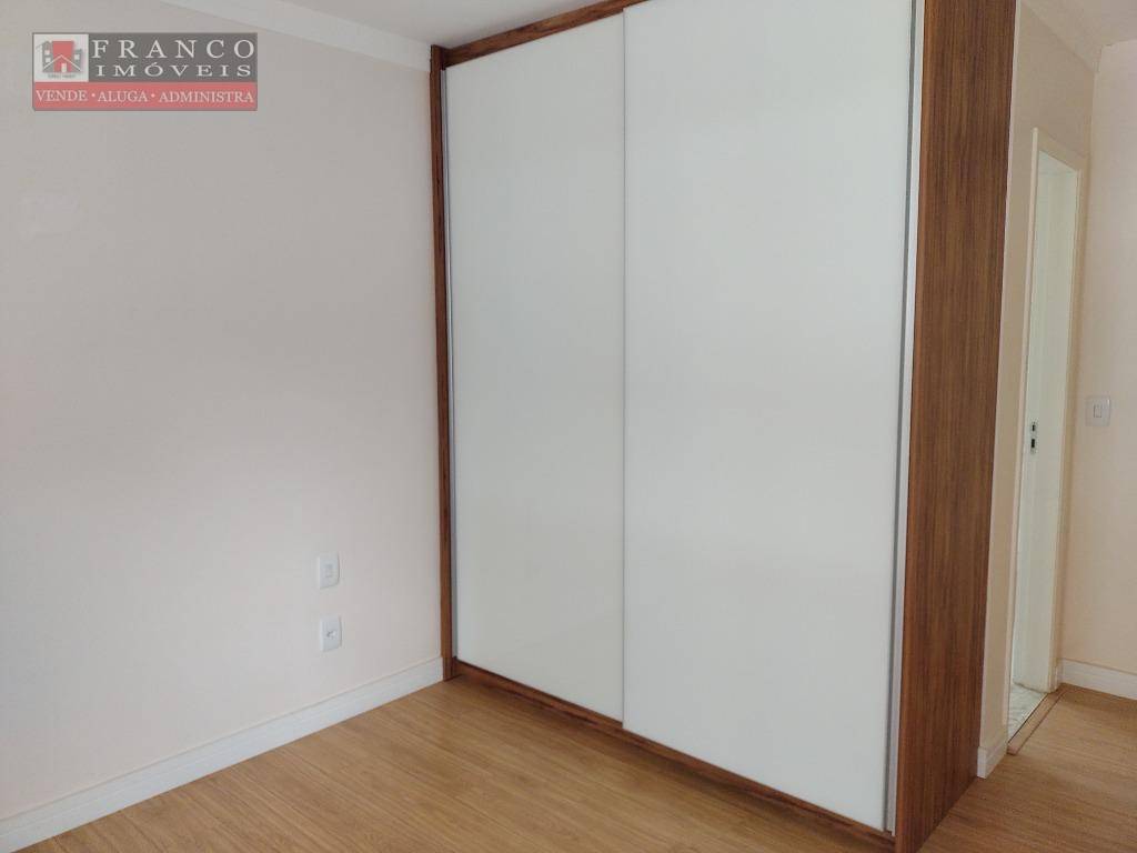 Apartamento à venda com 3 quartos, 92m² - Foto 9