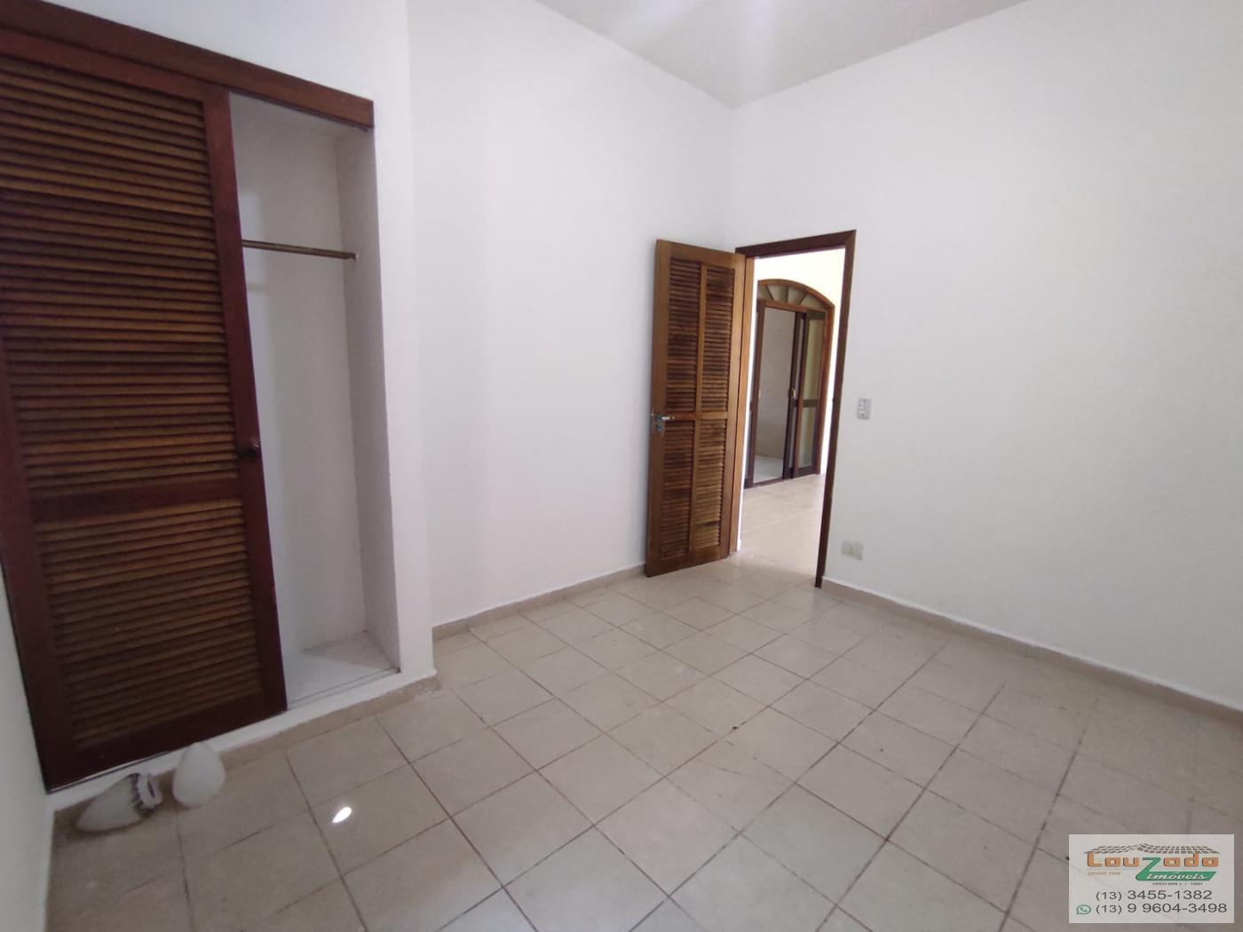 Casa para alugar com 3 quartos, 250m² - Foto 21