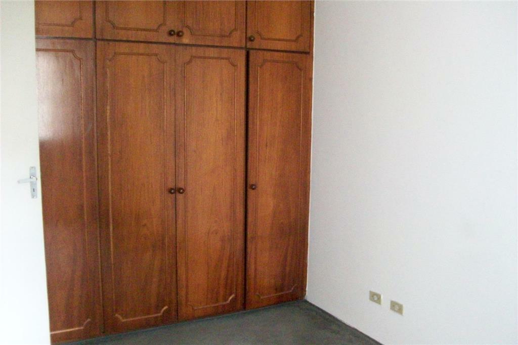 Apartamento para alugar com 2 quartos, 82m² - Foto 4