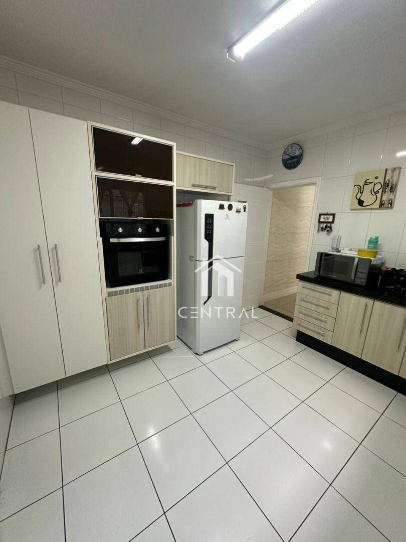 Sobrado, 4 quartos, 240 m² - Foto 10