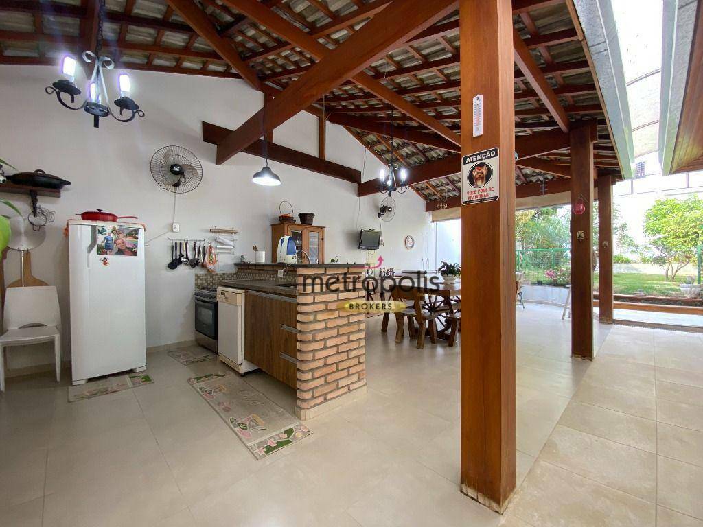 Casa à venda com 4 quartos, 300m² - Foto 75