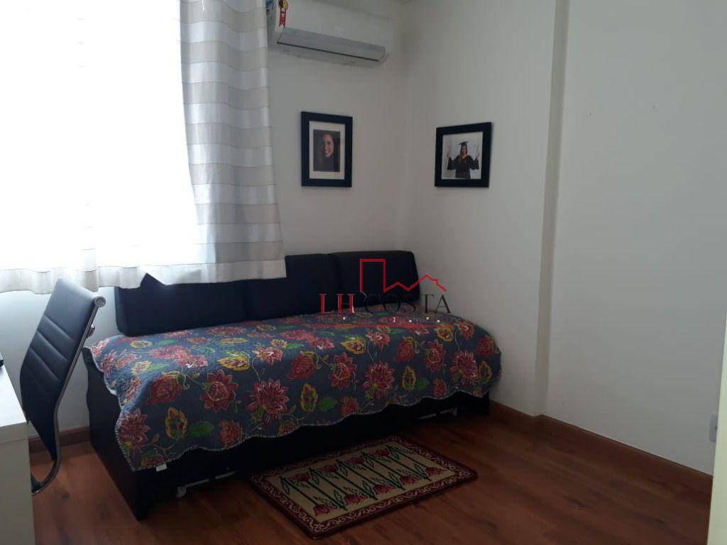 Apartamento à venda com 2 quartos, 75m² - Foto 14