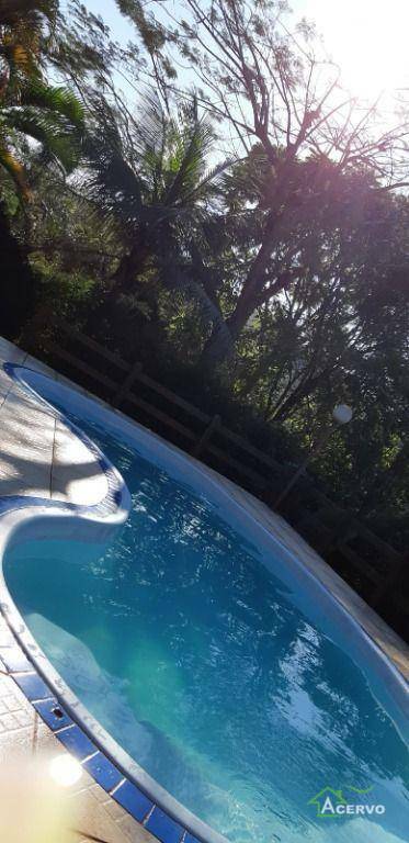 Casa de Condomínio à venda com 4 quartos, 278m² - Foto 4