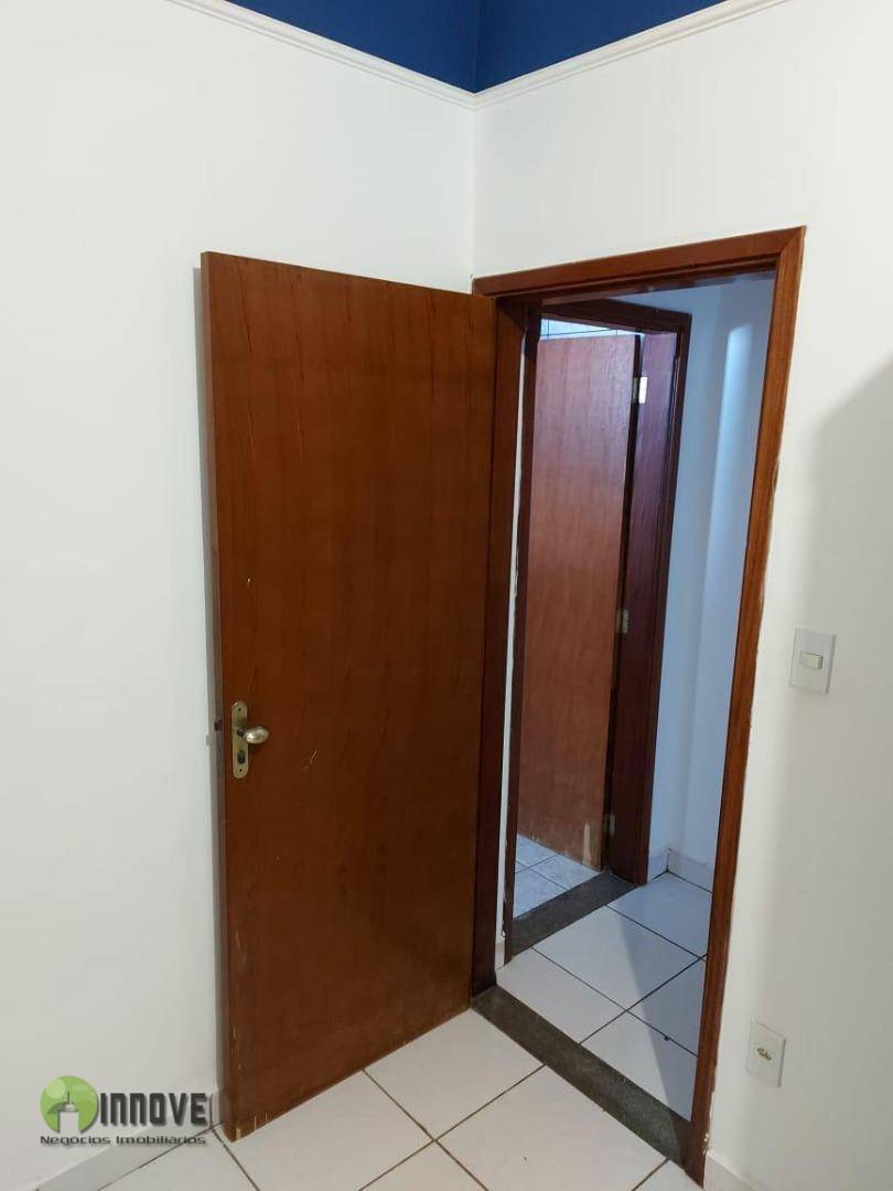 Casa à venda com 3 quartos, 149m² - Foto 5