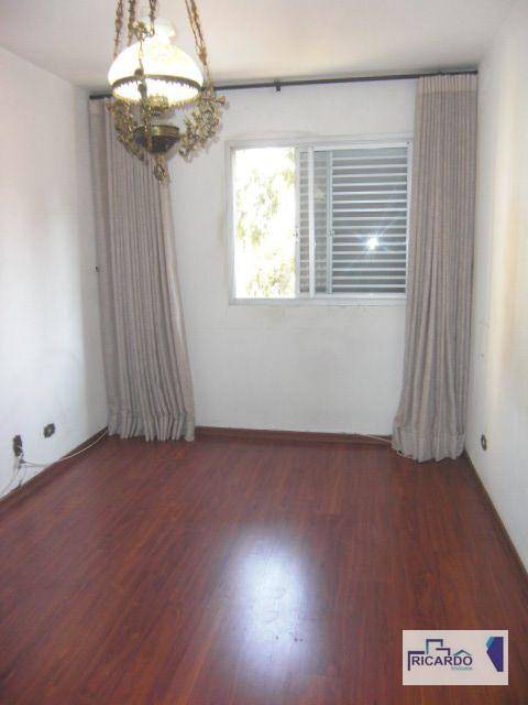 Apartamento à venda com 2 quartos, 80m² - Foto 27