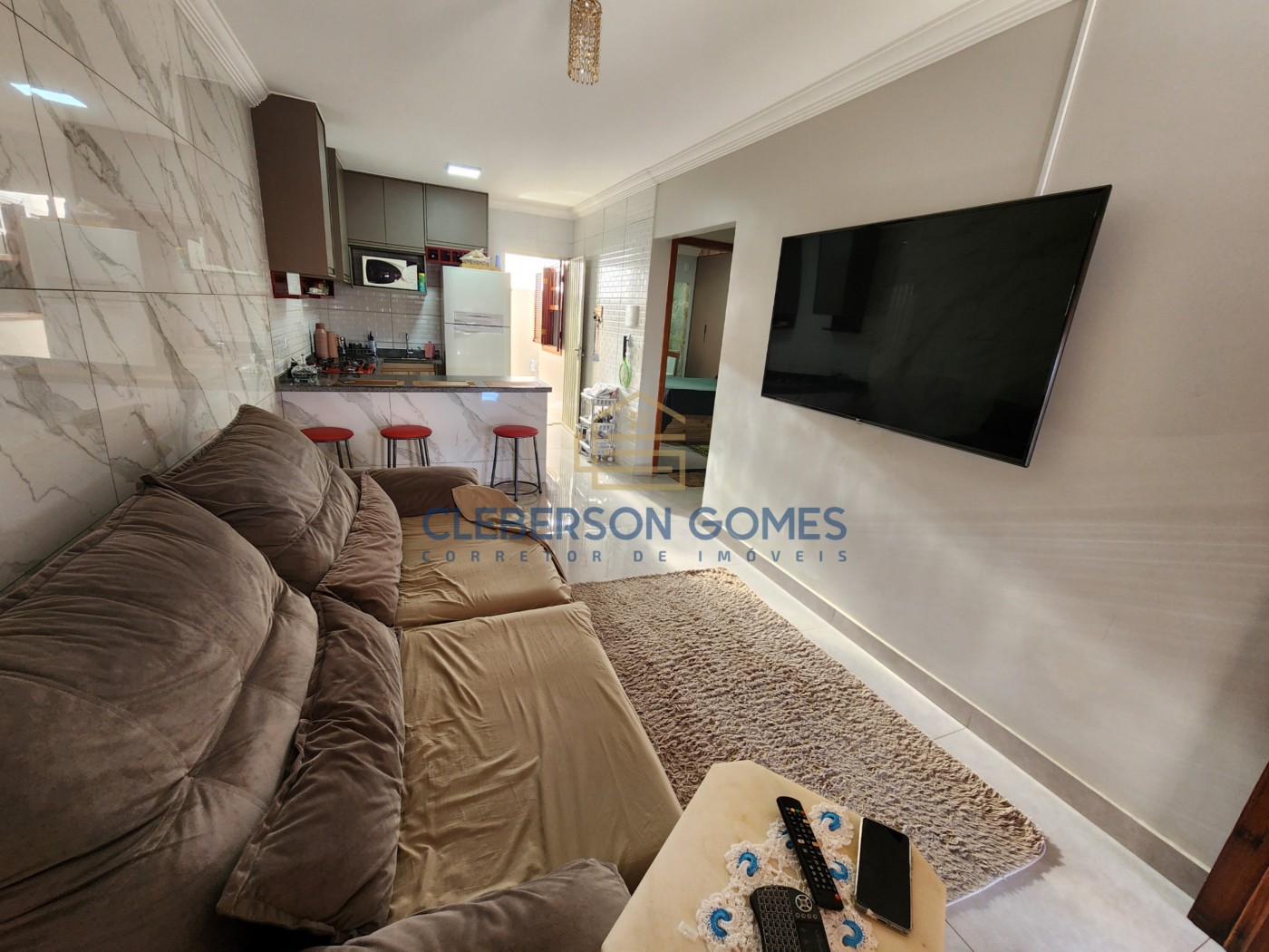 Casa à venda com 2 quartos, 180m² - Foto 8