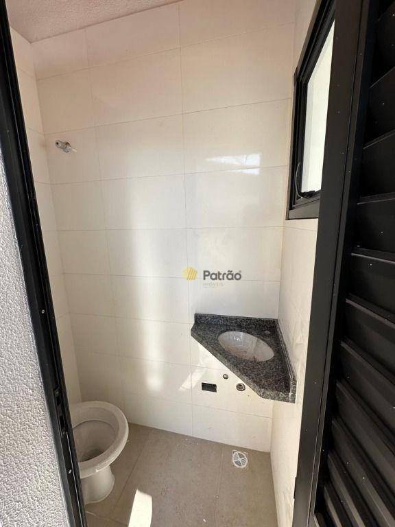 Apartamento à venda com 2 quartos, 44m² - Foto 15