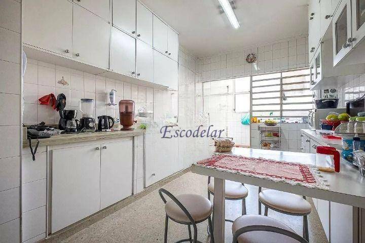 Apartamento à venda com 1 quarto, 240m² - Foto 4