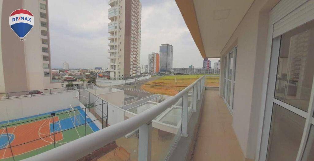 Apartamento à venda com 2 quartos, 100m² - Foto 18