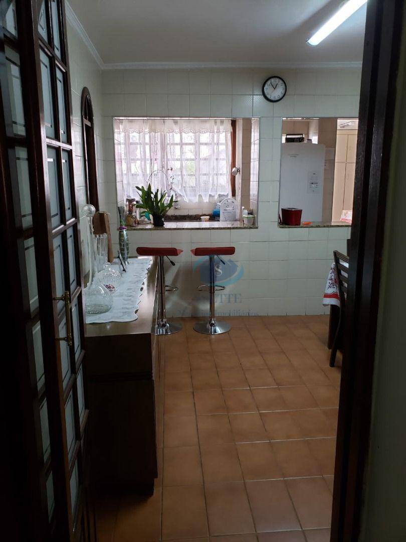 Sobrado à venda com 3 quartos, 140m² - Foto 12