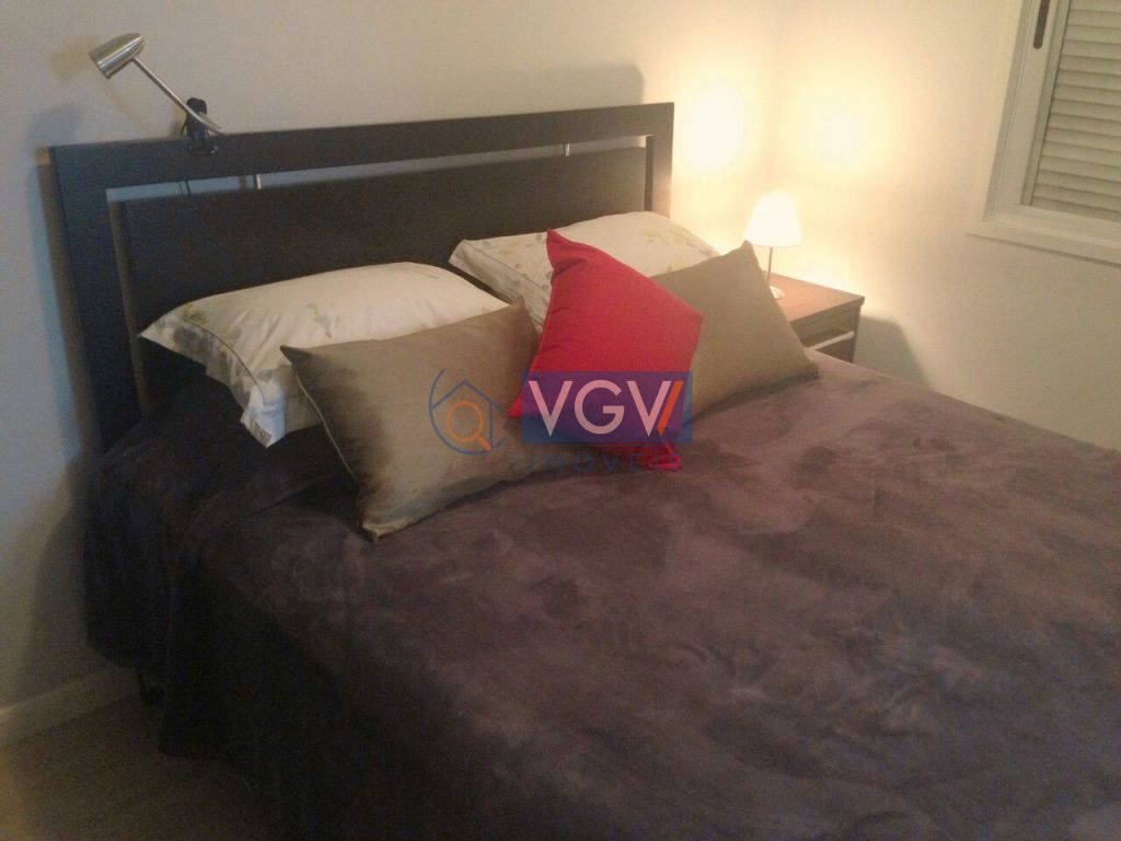 Apartamento à venda com 2 quartos, 65m² - Foto 12