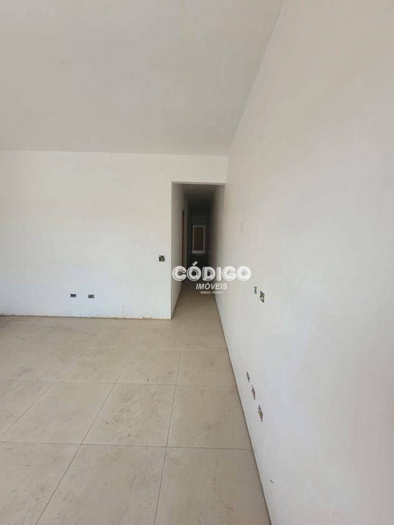 Casa à venda com 3 quartos, 145m² - Foto 8