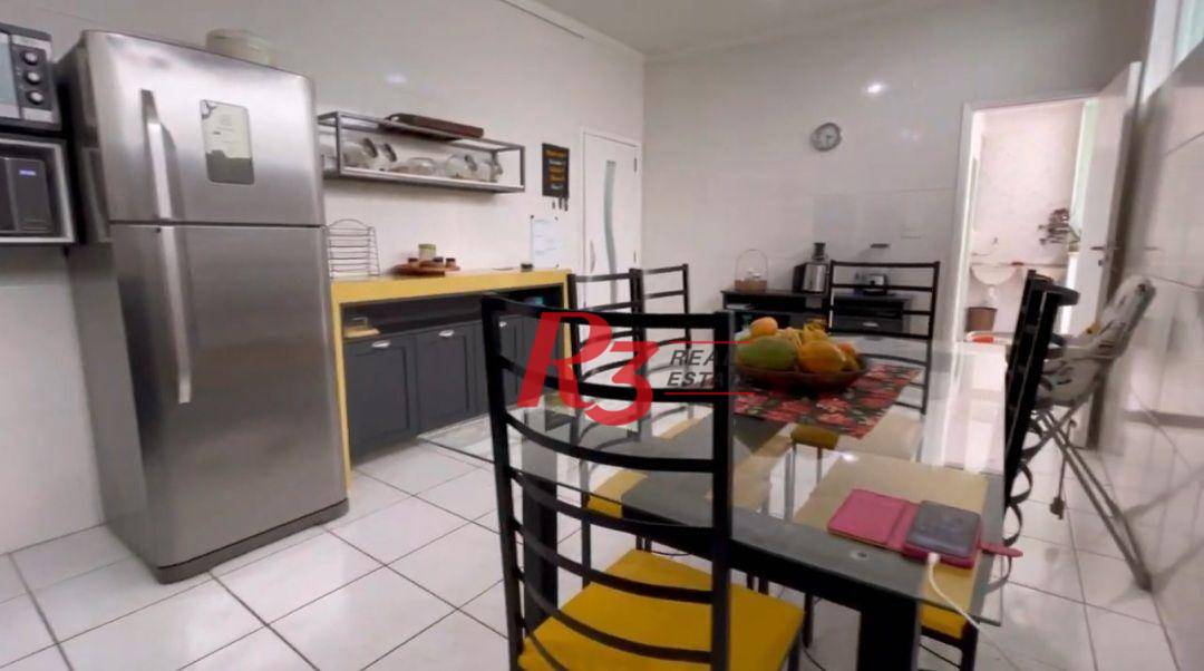 Casa à venda com 3 quartos, 180m² - Foto 6