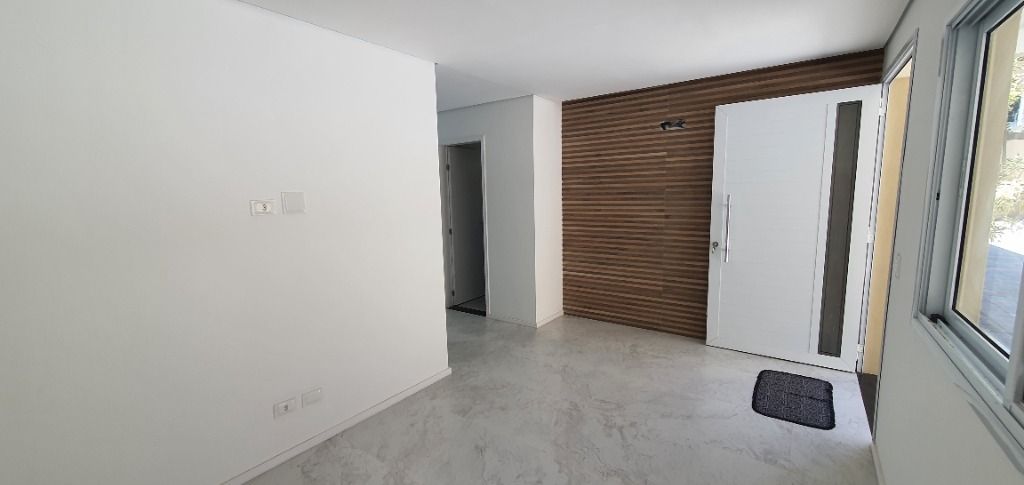 Casa de Condomínio à venda com 3 quartos, 139m² - Foto 2