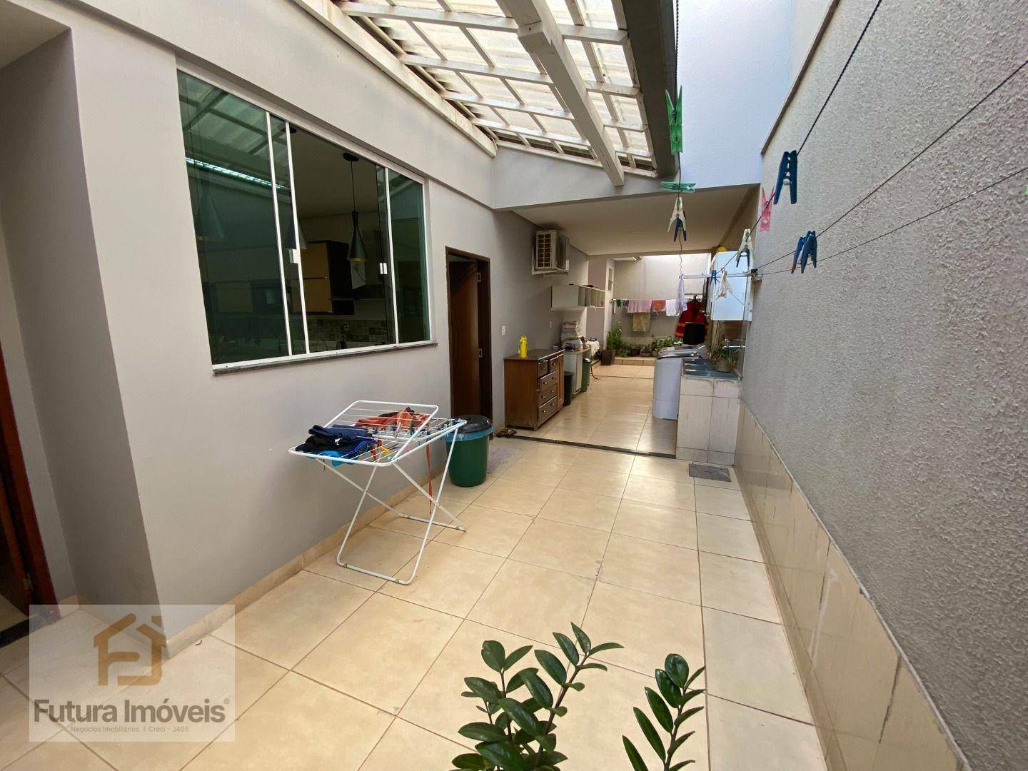 Casa, 5 quartos, 645 m² - Foto 4