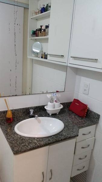 Apartamento à venda com 2 quartos, 58m² - Foto 5