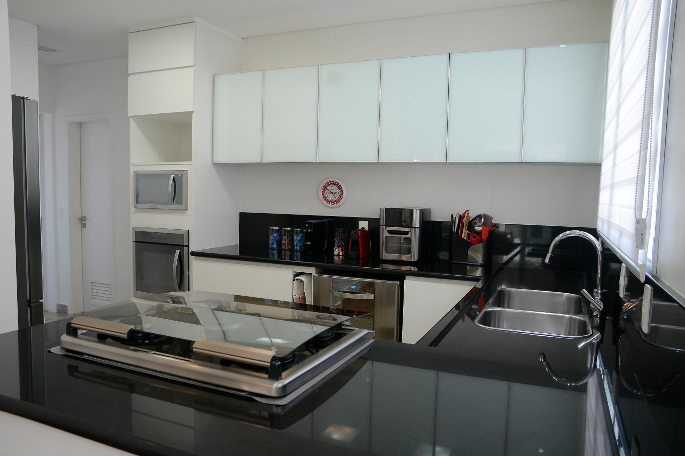 Apartamento à venda com 4 quartos, 284m² - Foto 17